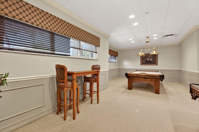 Building Photo - 4301 N Ocean Blvd