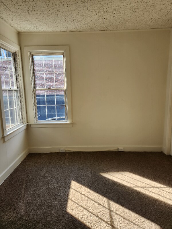 Building Photo - 459 Cherry St