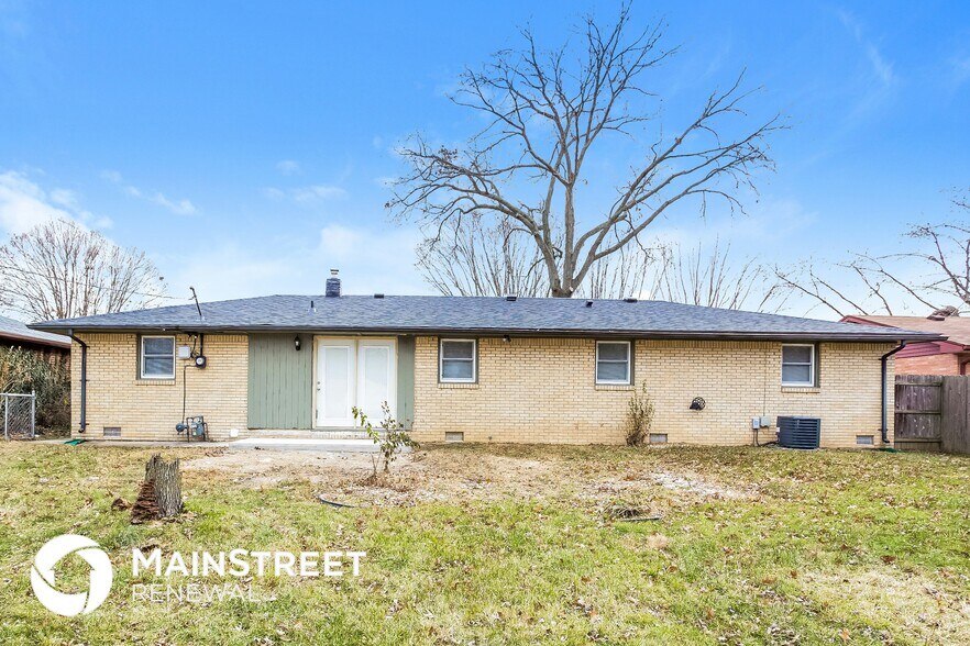 Building Photo - 3325 Loral Dr
