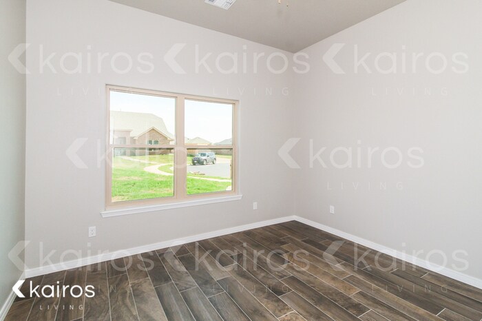 Building Photo - 2700 Atlanta Dr