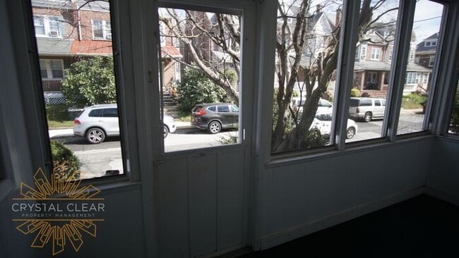 Building Photo - 416 McCabe Ave