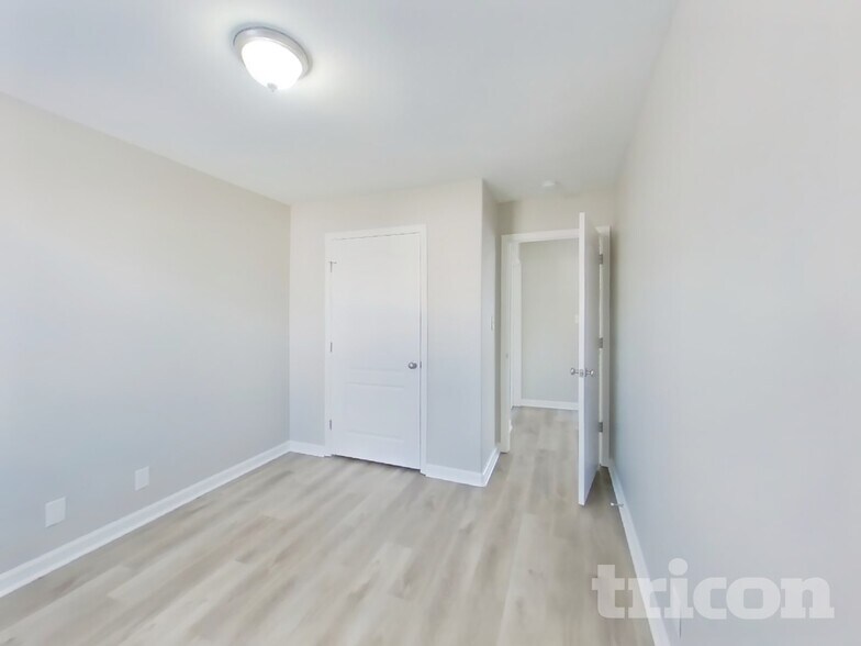 Building Photo - 1339 Loren Circle