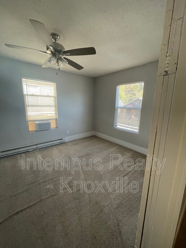 Building Photo - 1602 Dora St