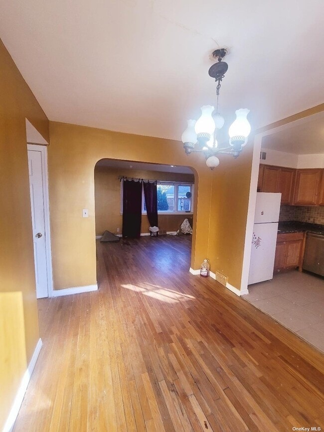 1999 Lakeville Rd 1999 Lakeville Rd New Hyde Park NY 11040