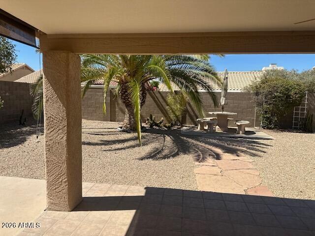 Building Photo - 16132 E Glendora Dr