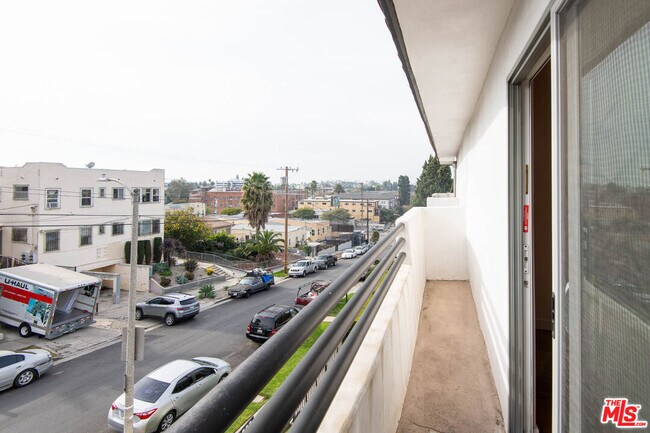 Building Photo - 3933 Marathon St