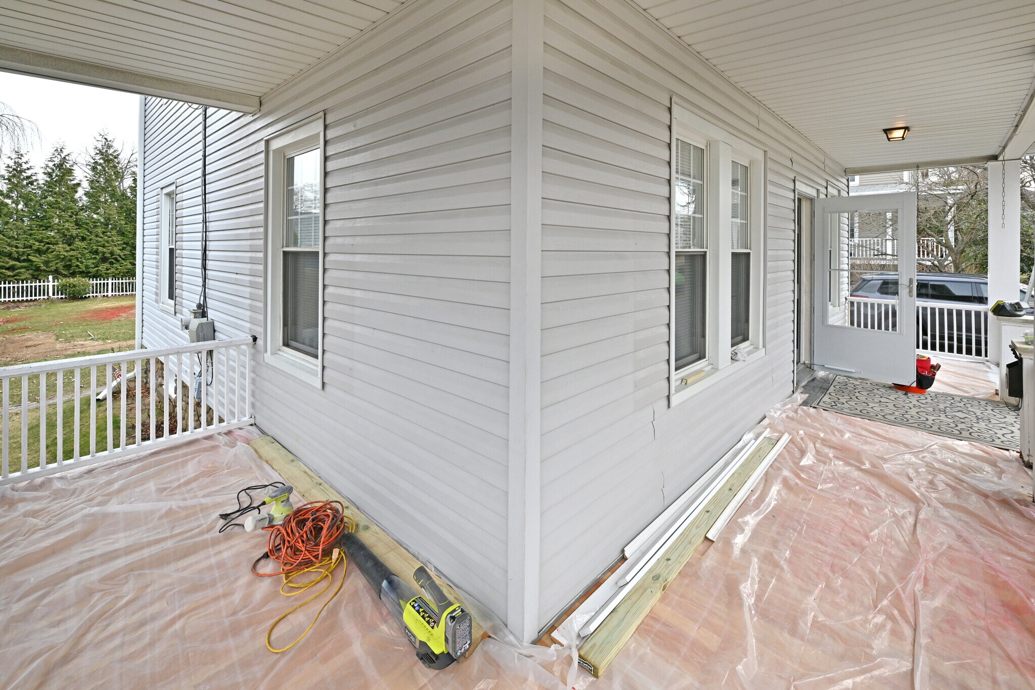Building Photo - 264 Morse Ave