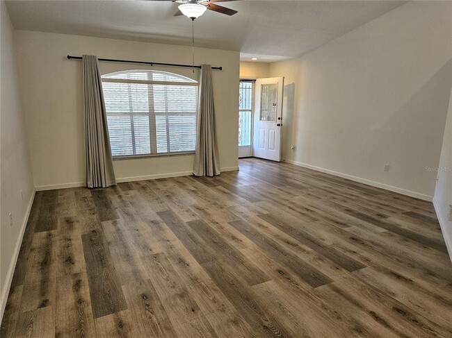 Building Photo - 1088 Panda Rd