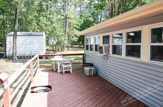 Building Photo - Central Hot Springs Village/Home/Unfurnished