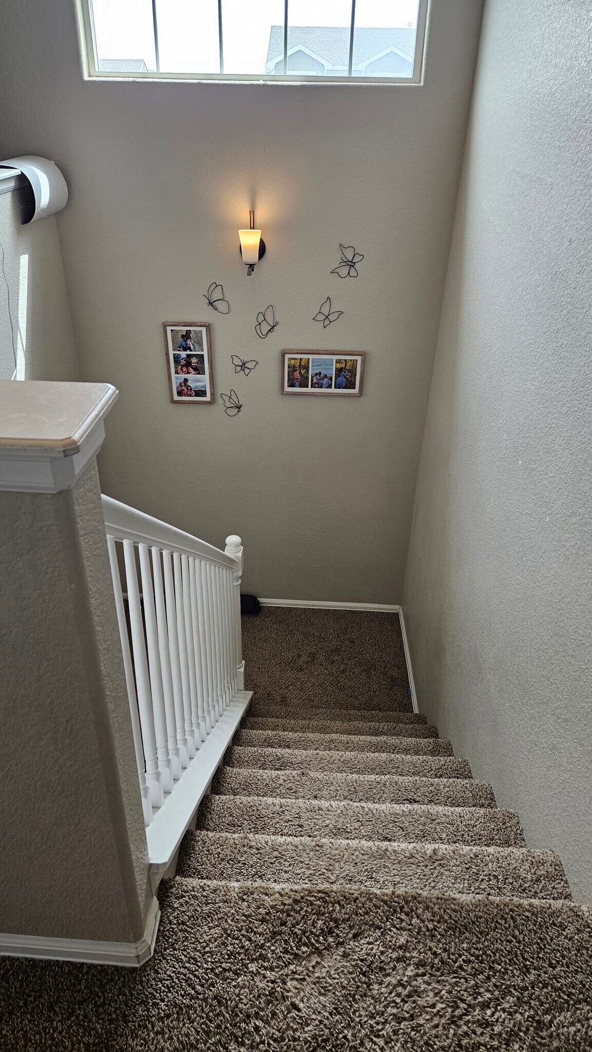 Building Photo - 208 Castle Dr