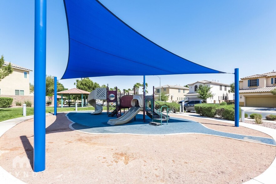 Building Photo - 699 Bridgeford Ct