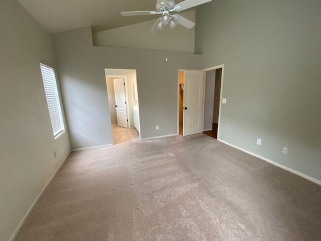 Building Photo - LAS PALMAS II 3 BED/ 2 BATH HOUSE FOR RENT