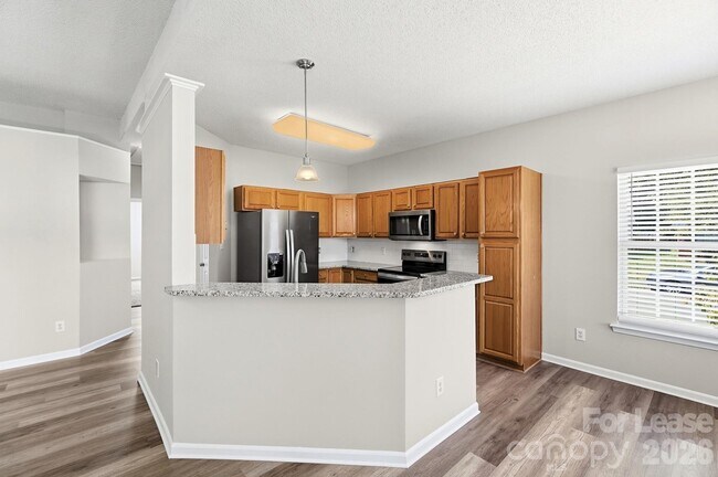 Building Photo - 13931 Dingess Rd