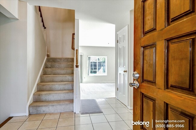Building Photo - 511 Saint Thomas Ln