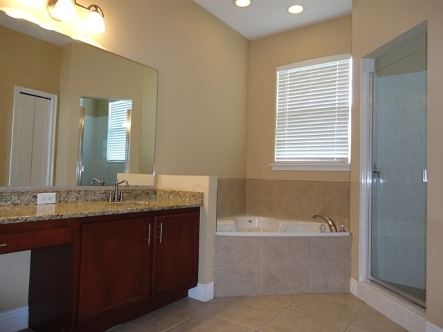 Building Photo - 1544 Mistflower Ln