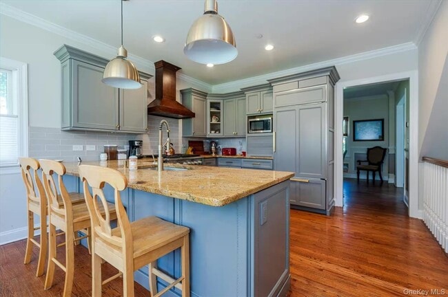 Building Photo - 107 Puritan Dr