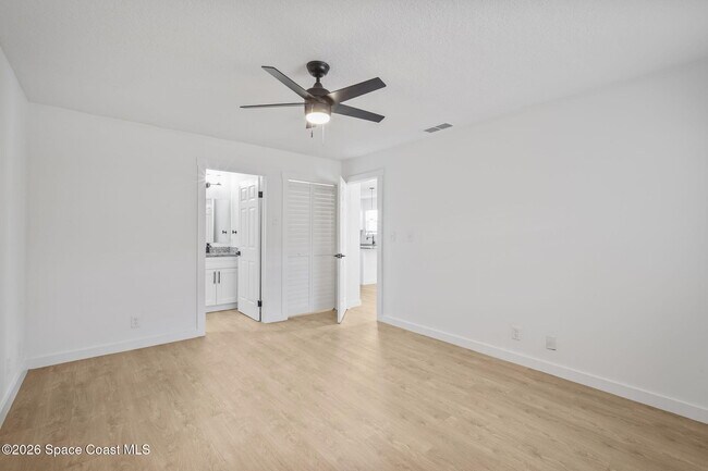 Building Photo - 1325 Cheney Hwy