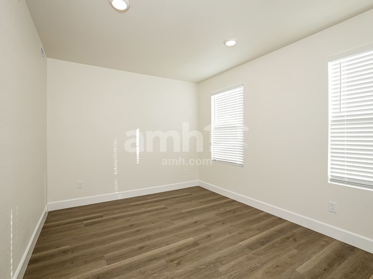 Building Photo - 6491 Enlightenment Dr