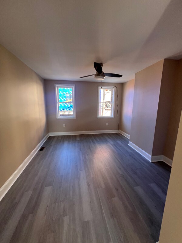 Building Photo - 2010 E Boston St