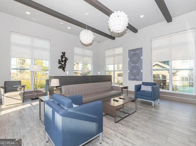 Building Photo - 2080 One White Oak Ln