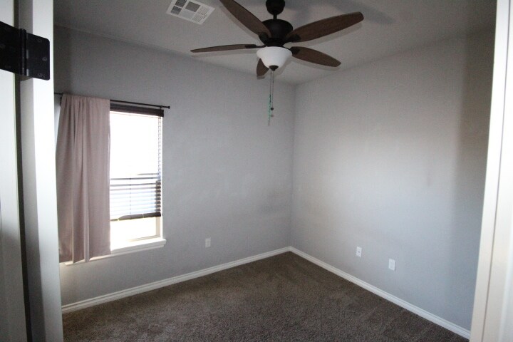 Building Photo - 20659 Landmark Dr