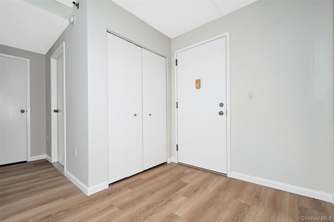 Building Photo - 123 Mamaroneck Ave