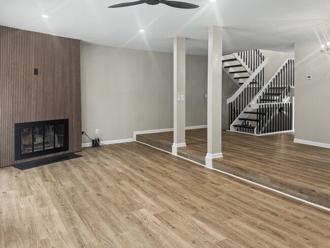Building Photo - 274 Mariners Cir