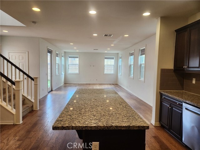 Building Photo - 2930 E Via Terrano