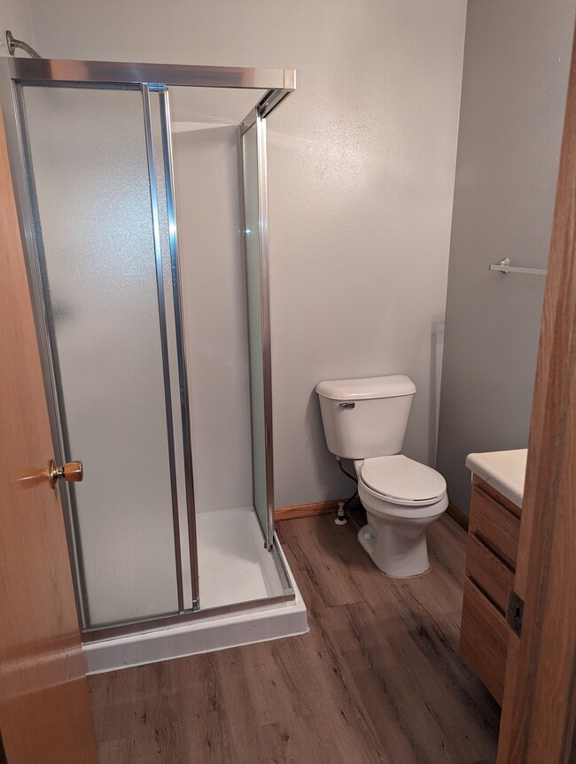 Bathrooom 1 - 1919 4th Ave