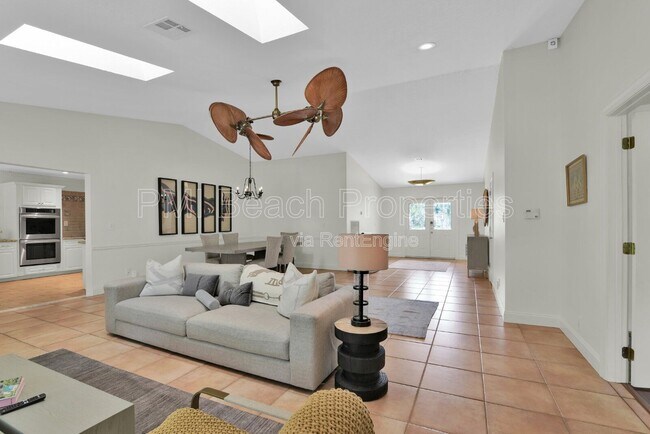 Building Photo - 13684 Exotica Ln