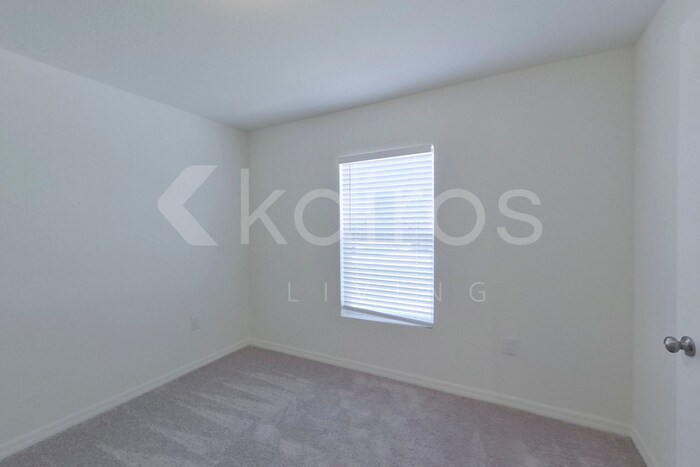 Building Photo - 150 Snedeker St