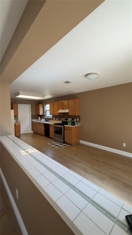 Building Photo - 2318 McCook Dr