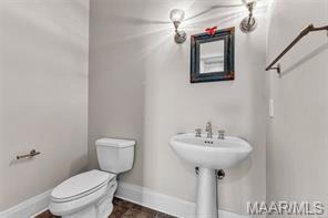 Building Photo - 9855 Bent Brook Dr