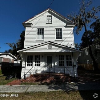 Building Photo - 907 Duke St