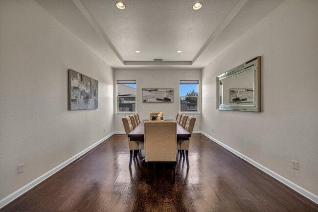 Building Photo - 6328 Windy Meadow Dr