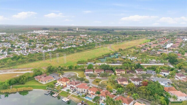 Building Photo - 12920 SW 143rd Terrace