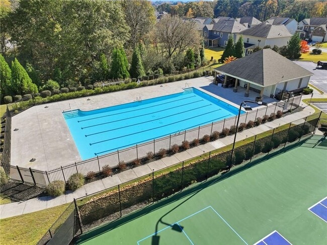 Building Photo - 7040 Ansley Pk Wy