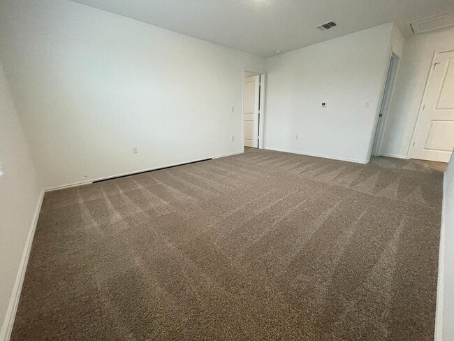 Building Photo - 7501 Poppy Petal Dr