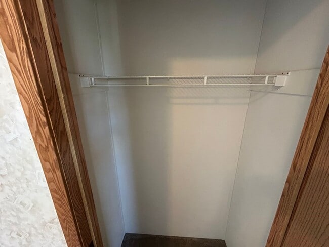Building Photo - 3 Bedroom 2 Bath High-End Mobile Home with...