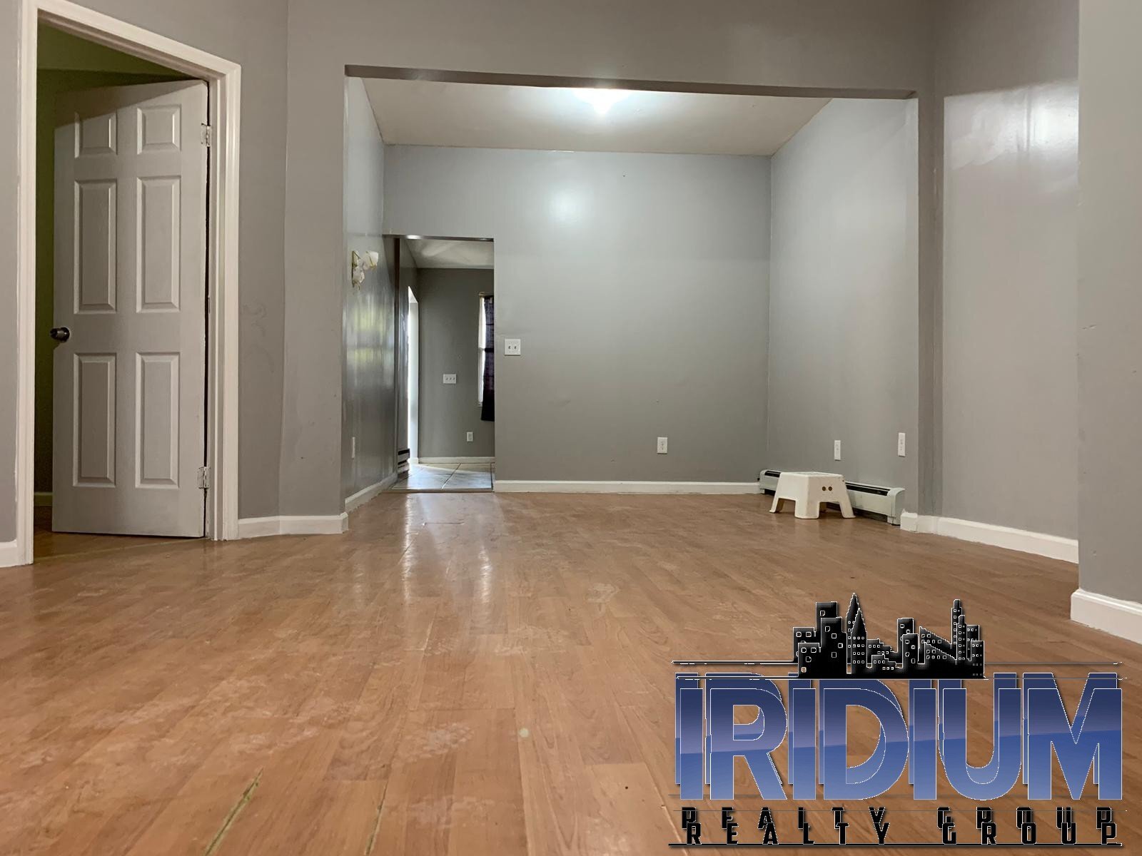 Building Photo - 86 Keen St