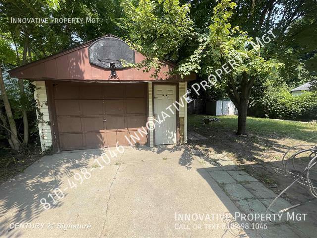 Building Photo - 1418 Blueberry Ln