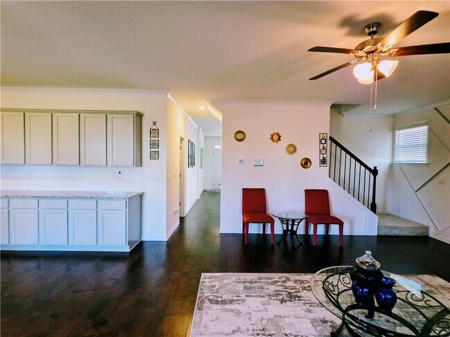 Building Photo - 3518 English Elm Wy