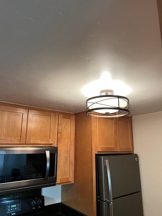 Building Photo - 5540 Lindo Paseo