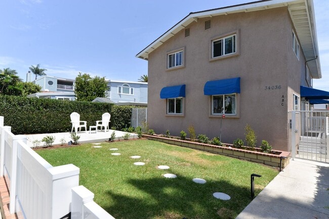 Building Photo - 34036 Street of the Amber Lantern