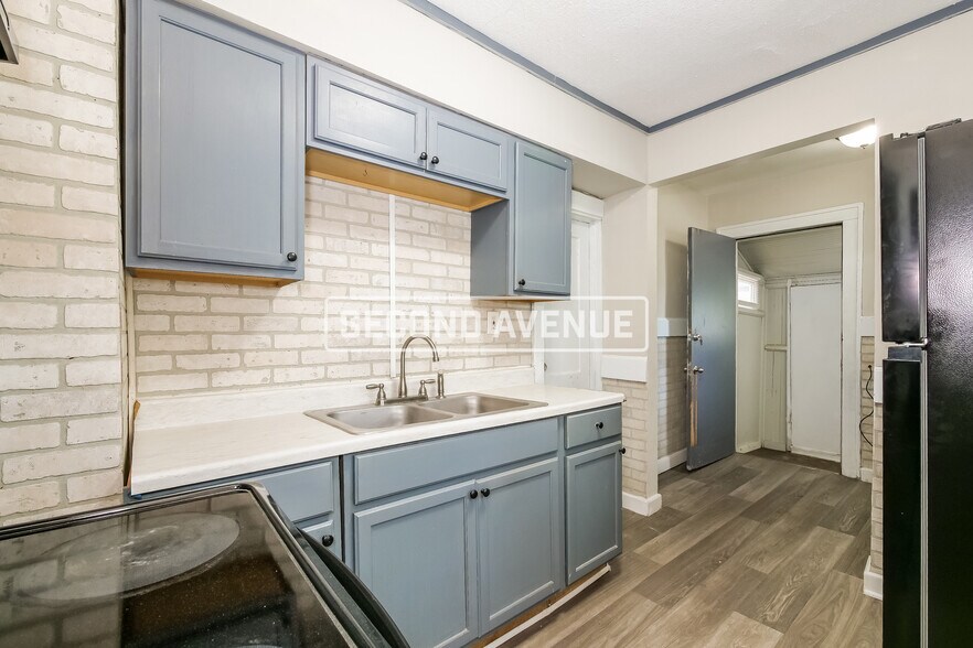 Building Photo - 3307 Askew Ave