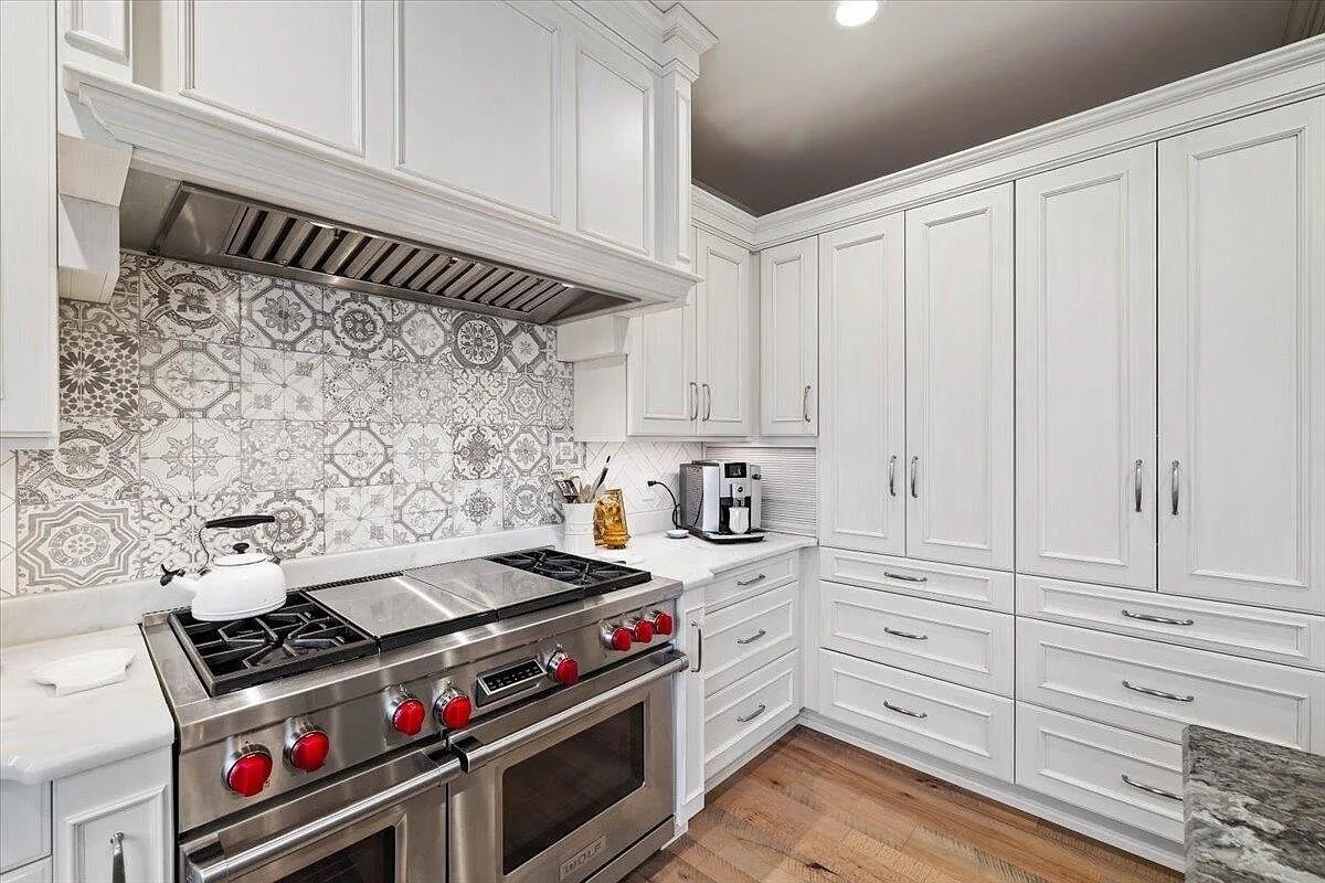 Building Photo - 840 Jefferson Cir