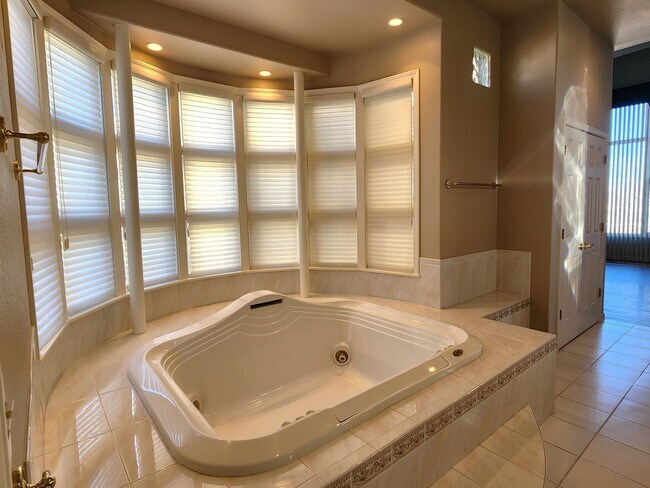 Building Photo - Multi level Mosaic Mansion on the Upper We...