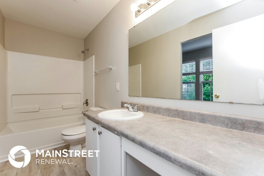 Building Photo - 6208 Salamander Run Ln