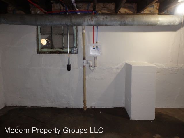 Building Photo - 2 br, 1 bath House - 111 E. Forest Ave