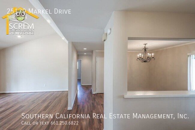 Building Photo - Single Story Three Bedroom Home in Newhall